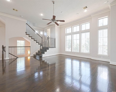 1739 Oakdale Street - Photo Thumbnail 13