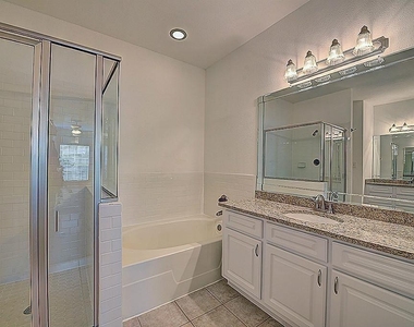 1919 Post Oak Park Drive - Photo Thumbnail 4