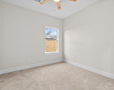 7322 Phillips Street - Photo Thumbnail 16