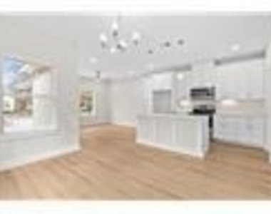 7322 Phillips Street - Photo Thumbnail 10