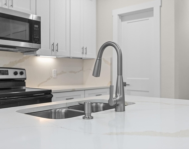 7322 Phillips Street - Photo Thumbnail 12