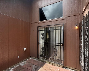 8662 Pearl Point Street - Photo Thumbnail 26
