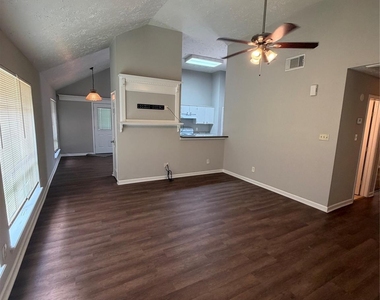 8662 Pearl Point Street - Photo Thumbnail 13