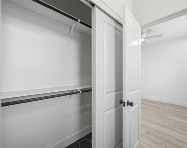 4606 Indie Heights Lane - Photo Thumbnail 22