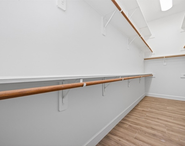 3117 Cedar Knolls Drive - Photo Thumbnail 27