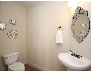 5807 Maxie Street - Photo Thumbnail 11