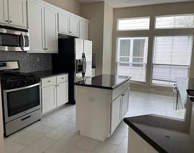 5807 Maxie Street - Photo Thumbnail 14