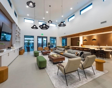 18036 Park Row Blvd - Photo Thumbnail 12