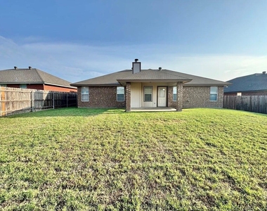 3805 Llano Estacado Court - Photo Thumbnail 13