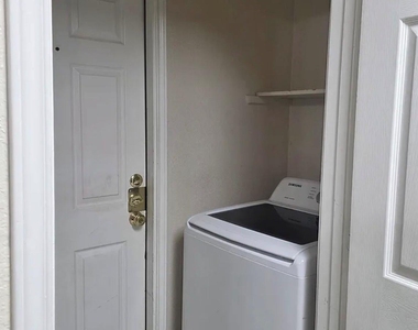 3805 Llano Estacado Court - Photo Thumbnail 6