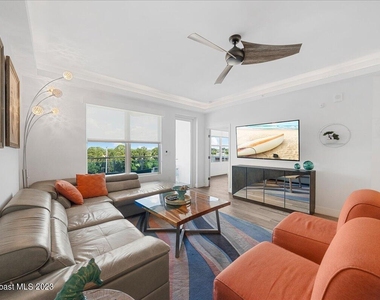 202 Ivory Coral Lane - Photo Thumbnail 15