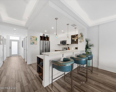 202 Ivory Coral Lane - Photo Thumbnail 10