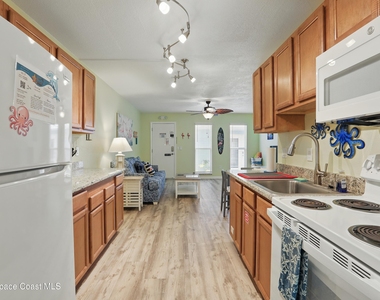 199 Tyler Avenue - Photo Thumbnail 3