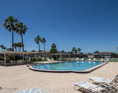 500 Palm Springs Boulevard - Photo Thumbnail 22