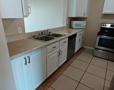 174 San Juan Circle - Photo Thumbnail 35