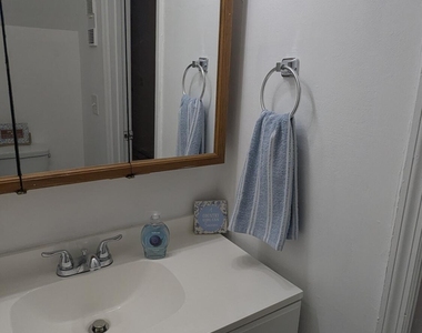 174 San Juan Circle - Photo Thumbnail 18
