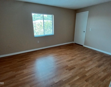 174 San Juan Circle - Photo Thumbnail 59