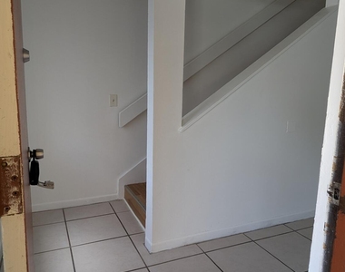 174 San Juan Circle - Photo Thumbnail 1
