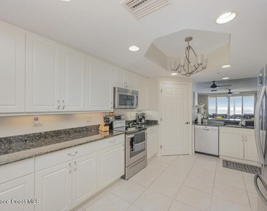 7 Indian River Avenue - Photo Thumbnail 19