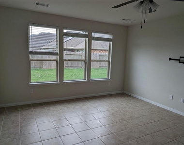 5206 Gerent Lane - Photo Thumbnail 1