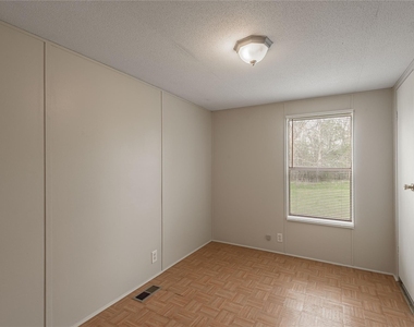 1345 Fm 405 Road - Photo Thumbnail 17