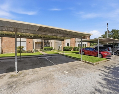 5667 Birchmont Drive - Photo Thumbnail 15