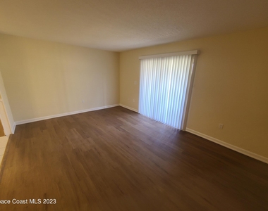 254 Ulster Lane - Photo Thumbnail 2