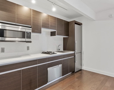 116 John Street - Photo Thumbnail 2