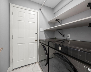 4500 Upland Circle Drive - Photo Thumbnail 28