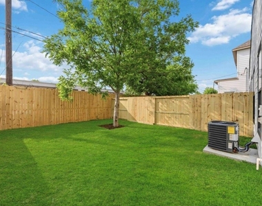 7130 Saint Augustine Street - Photo Thumbnail 21