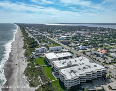 601 N Miramar Avenue - Photo Thumbnail 39
