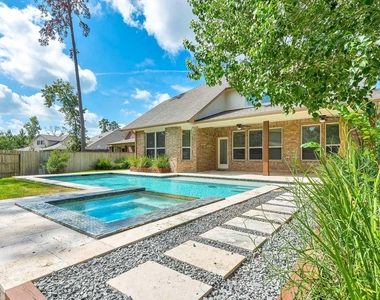 22 Garden Path Place - Photo Thumbnail 48