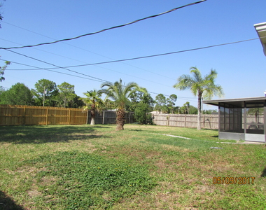 407 Delmonico Street Ne - Photo Thumbnail 10