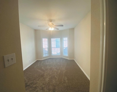 1919 Post Oak Park Dr Drive - Photo Thumbnail 5