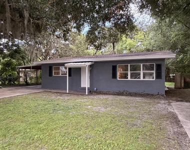 2309 Anna Drive - Photo Thumbnail 2