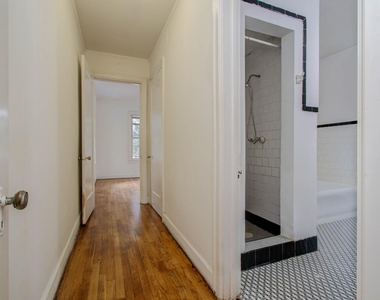 1428 Wentworth Street - Photo Thumbnail 13