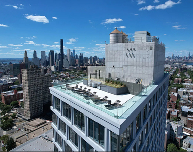 Vanderbilt Avenue - Photo Thumbnail 7