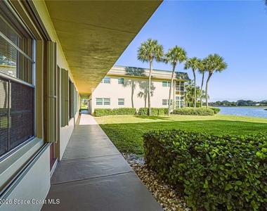 36 Vista Gardens Trail - Photo Thumbnail 2