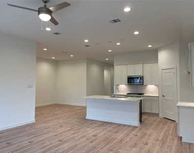 4518 Trapani Porta Way - Photo Thumbnail 15