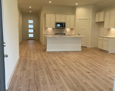 4518 Trapani Porta Way - Photo Thumbnail 5