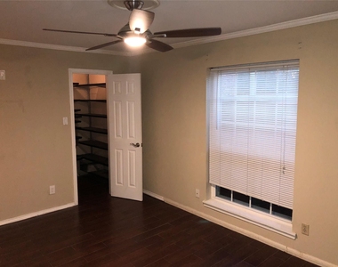 2507 Montrose Boulevard - Photo Thumbnail 14