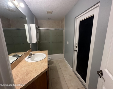 8075 104th Avenue - Photo Thumbnail 8