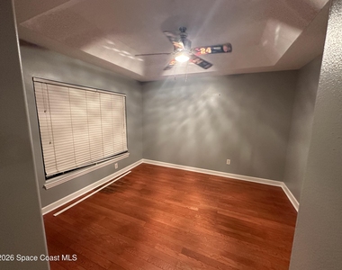 8075 104th Avenue - Photo Thumbnail 5