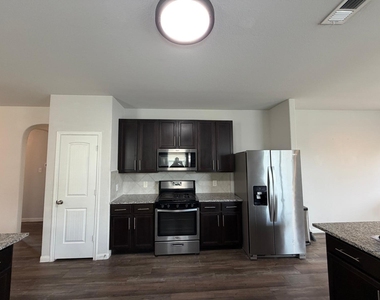 25048 Adams Canyon Drive - Photo Thumbnail 6