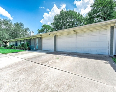 5331 Imogene Street - Photo Thumbnail 27