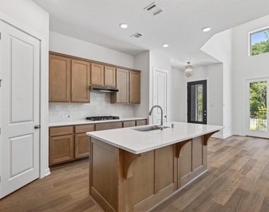 113 Cypress Pond Place - Photo Thumbnail 18