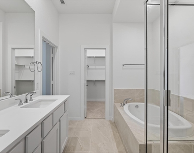 113 Cypress Pond Place - Photo Thumbnail 32