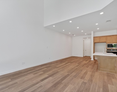 113 Cypress Pond Place - Photo Thumbnail 13