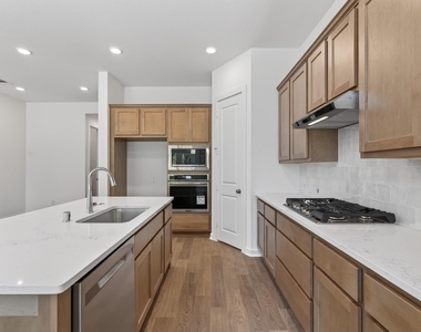 113 Cypress Pond Place - Photo Thumbnail 19