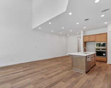 113 Cypress Pond Place - Photo Thumbnail 10